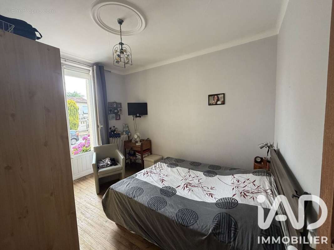Maison 153 m² à Secondigny  - photo 8