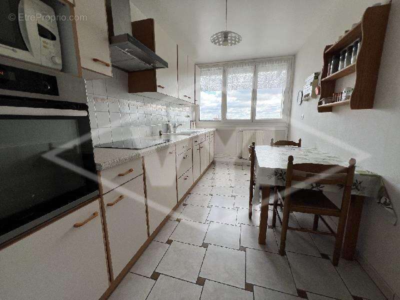 Appartement à QUINCY-SOUS-SENART