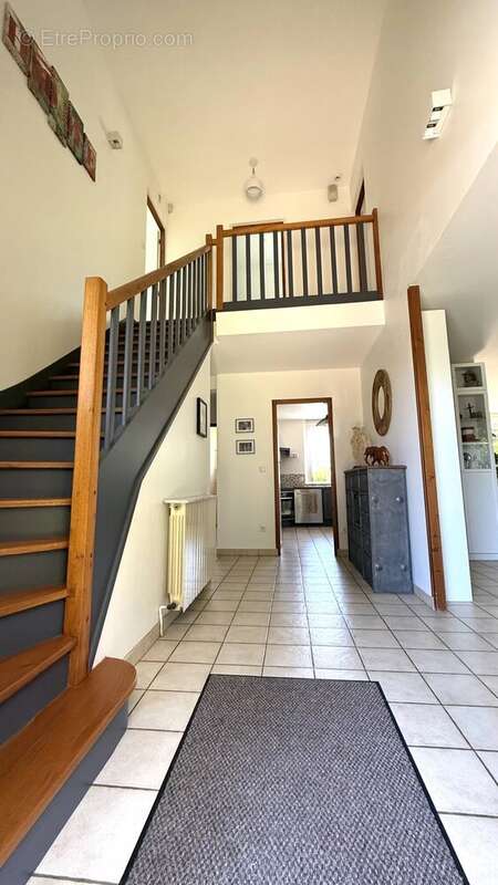 Maison à BOUFFEMONT