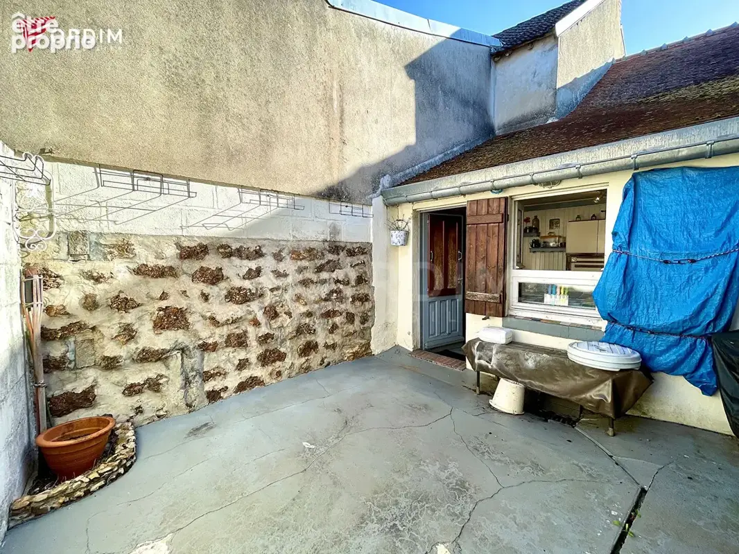 Maison de Village à Lavau avec Chambre à l'Étage et Cour Extérieure - photo 13