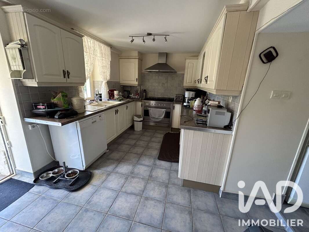 Maison 103 m² à Sacierges-Saint-Martin  - photo 7