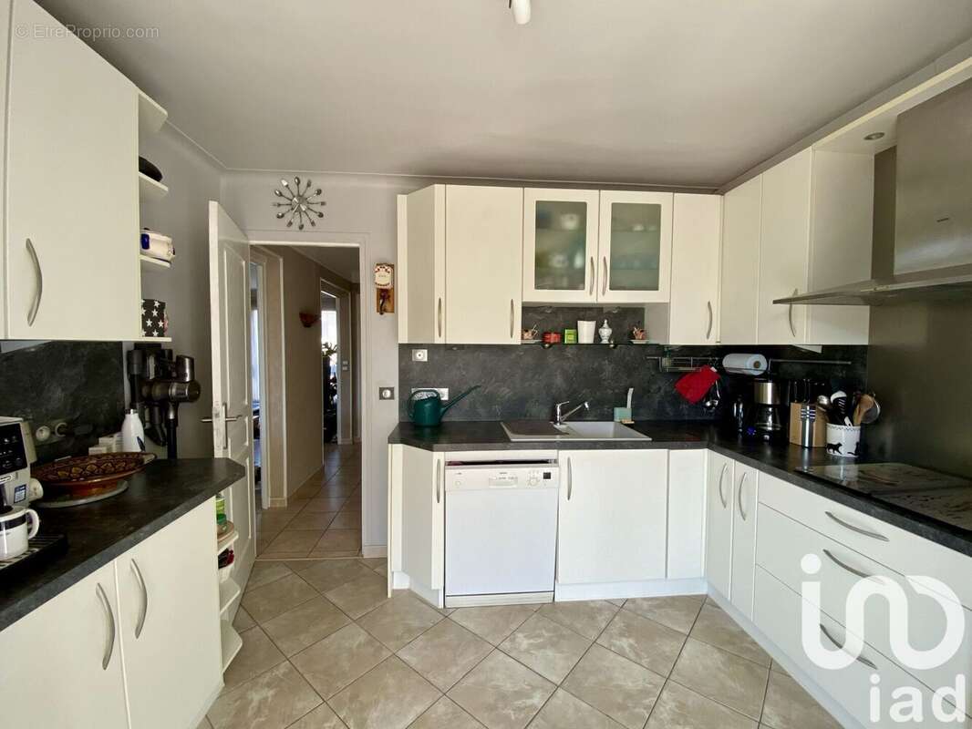 Photo 6 - Maison à VIRY-CHATILLON