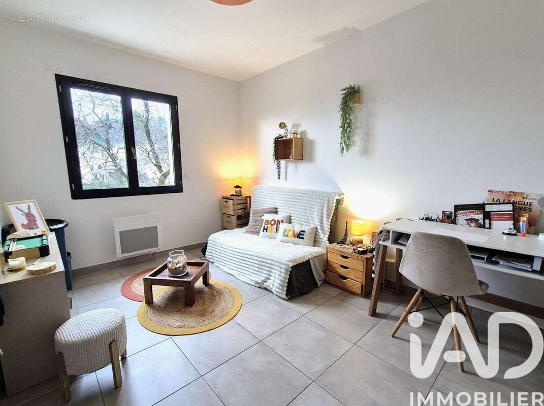 Maison 89 m² à Laudun-L'ardoise  - photo 7