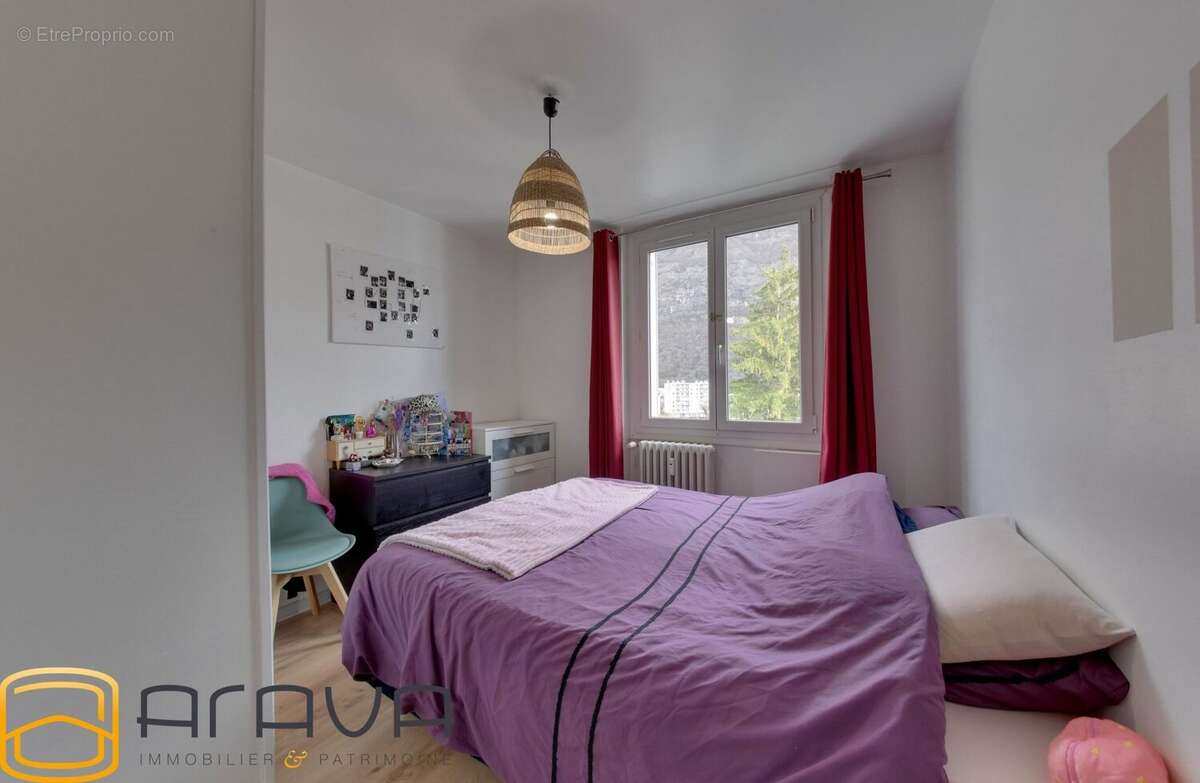 Appartement à SAINT-EGREVE