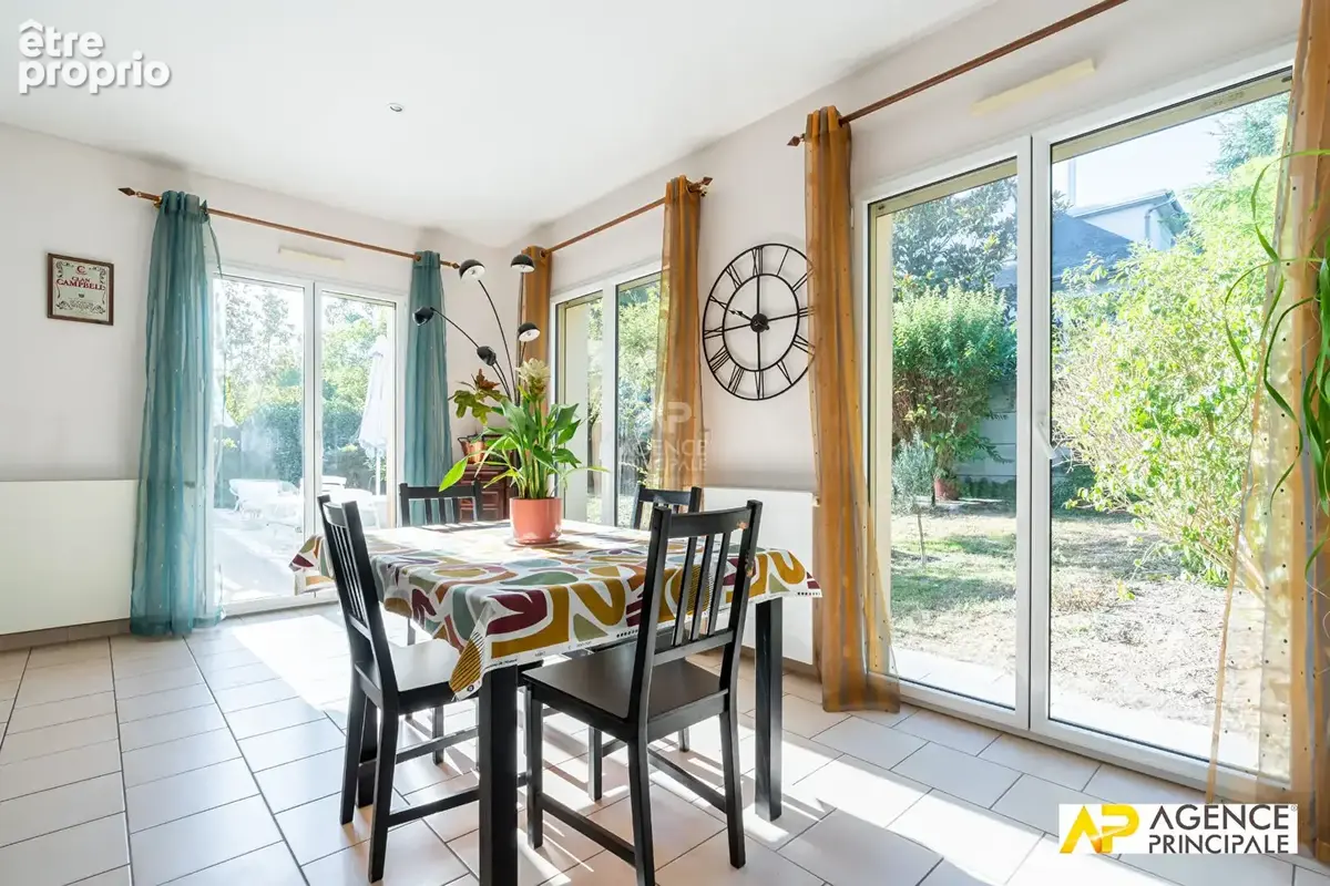 Maison Le Mesnil Le Roi 202 m2 - photo 3