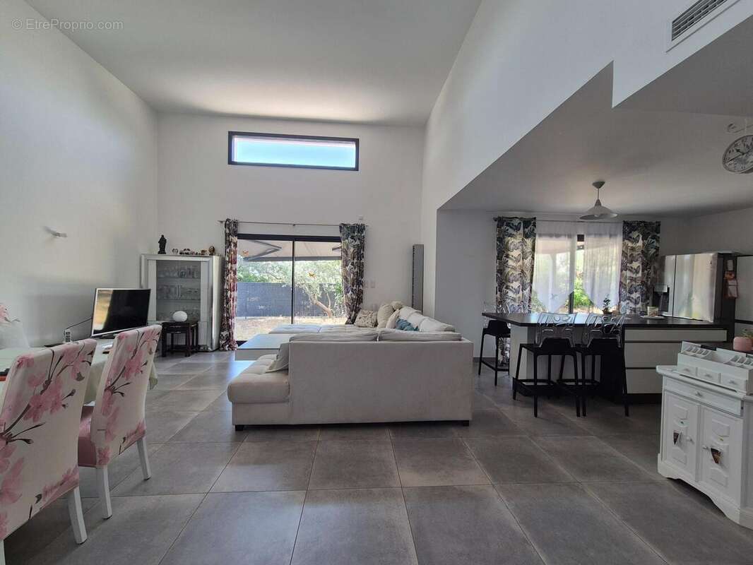 Photo 2 - Maison à LE LUC