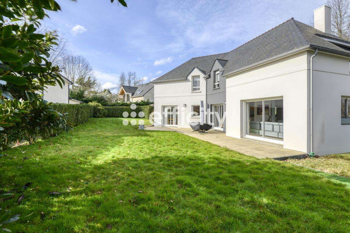 Maison 255 m² à Carquefou  - photo 19