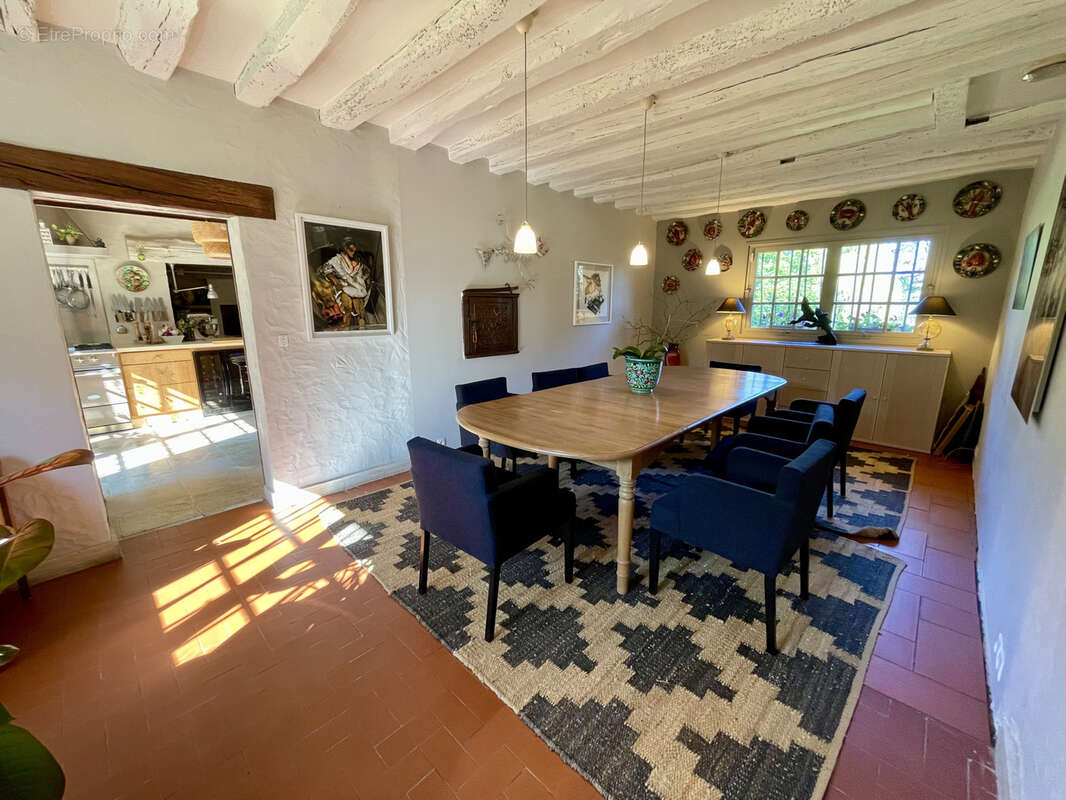 Maison à MONTFORT-L&#039;AMAURY