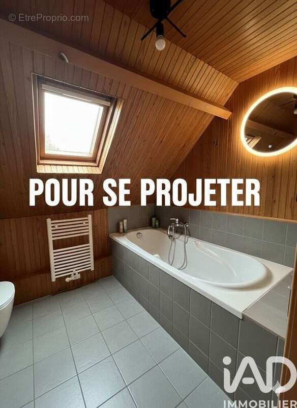 Maison 191 m² à Saisseval  - photo 3