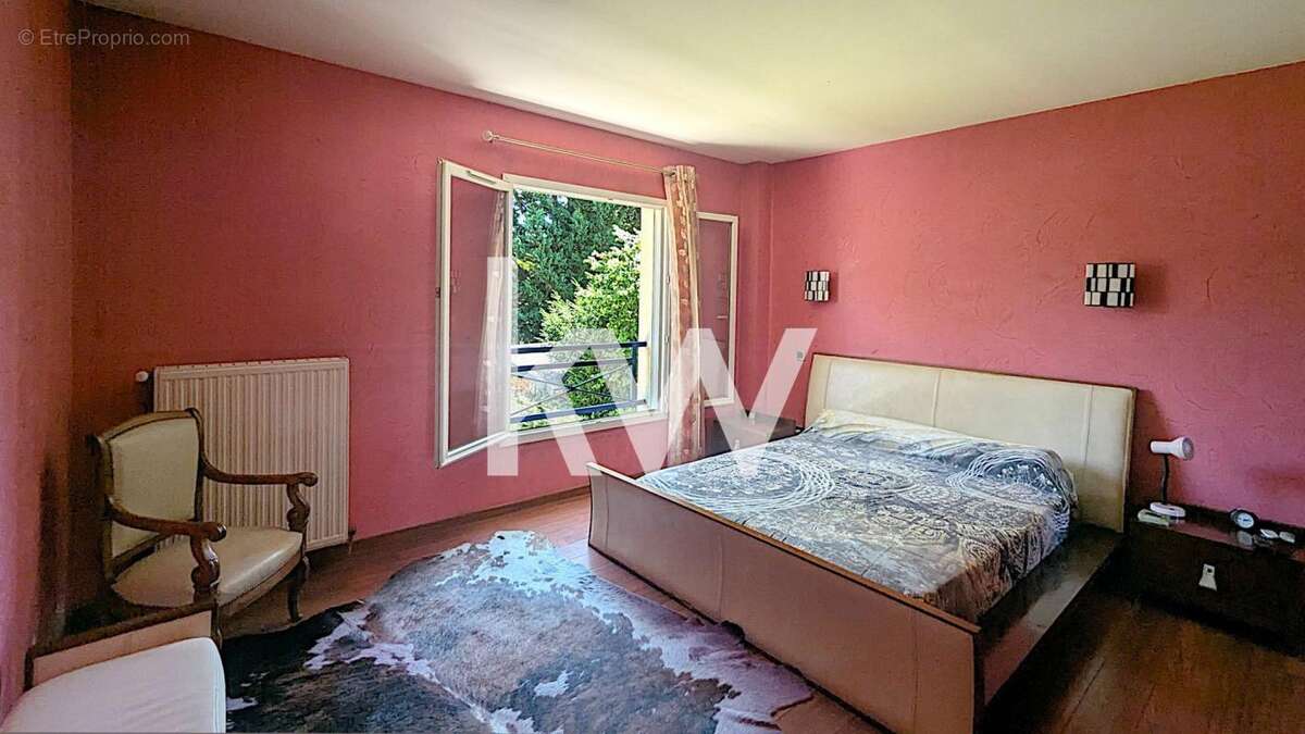 Maison à SAINT-GRATIEN