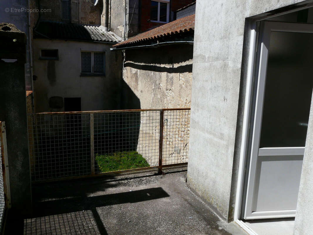 Maison à BARBEZIEUX-SAINT-HILAIRE