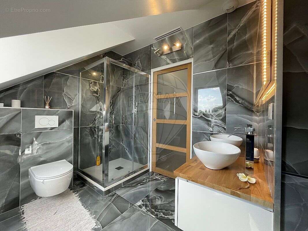 Maison à VAUX-SUR-SEINE