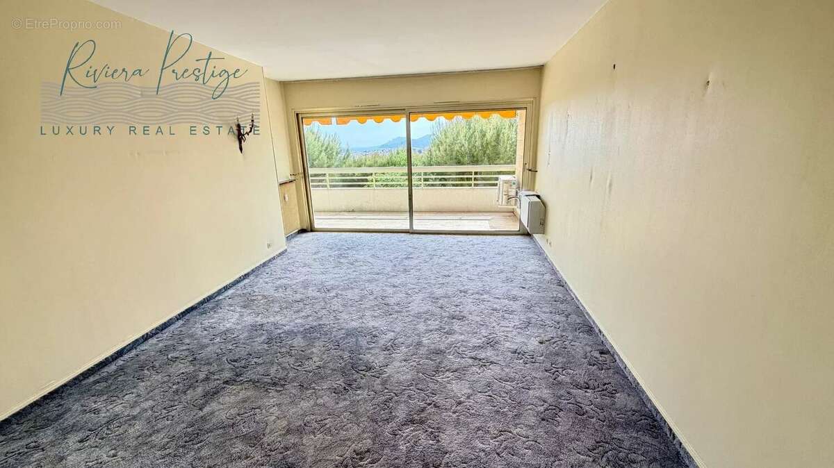 Appartement à LE CANNET