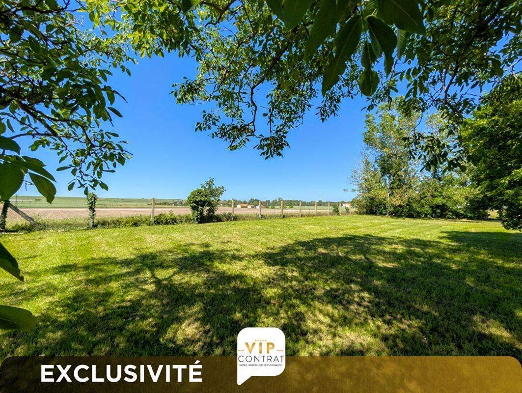 Maison avec parc arboré et GARANTIE PROTEC+ 12 MOIS INCLUS ! - photo 6