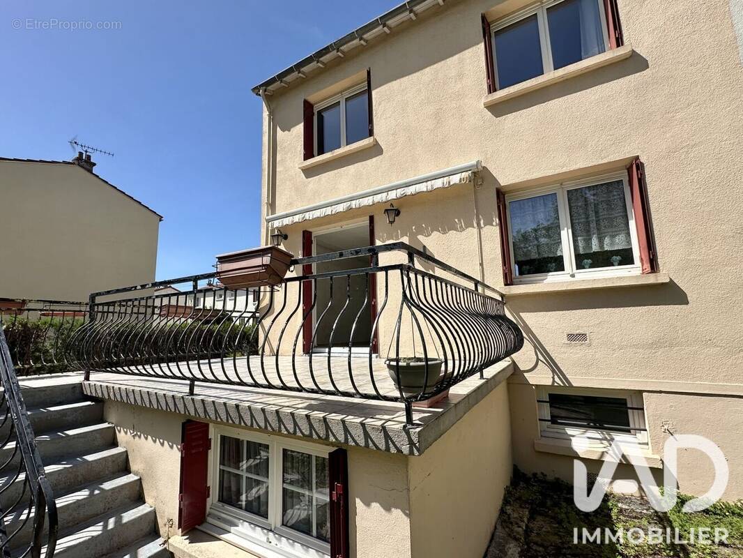 Photo 1 - Maison à LONGJUMEAU