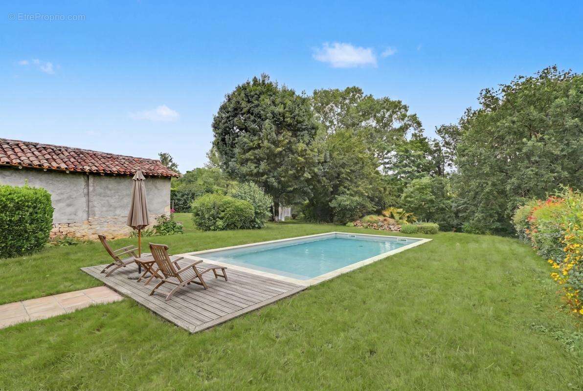 Maison 88 m² à Vaissac  - photo 15