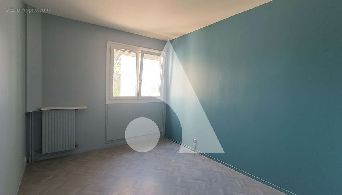 Appartement à EPINAY-SUR-SEINE