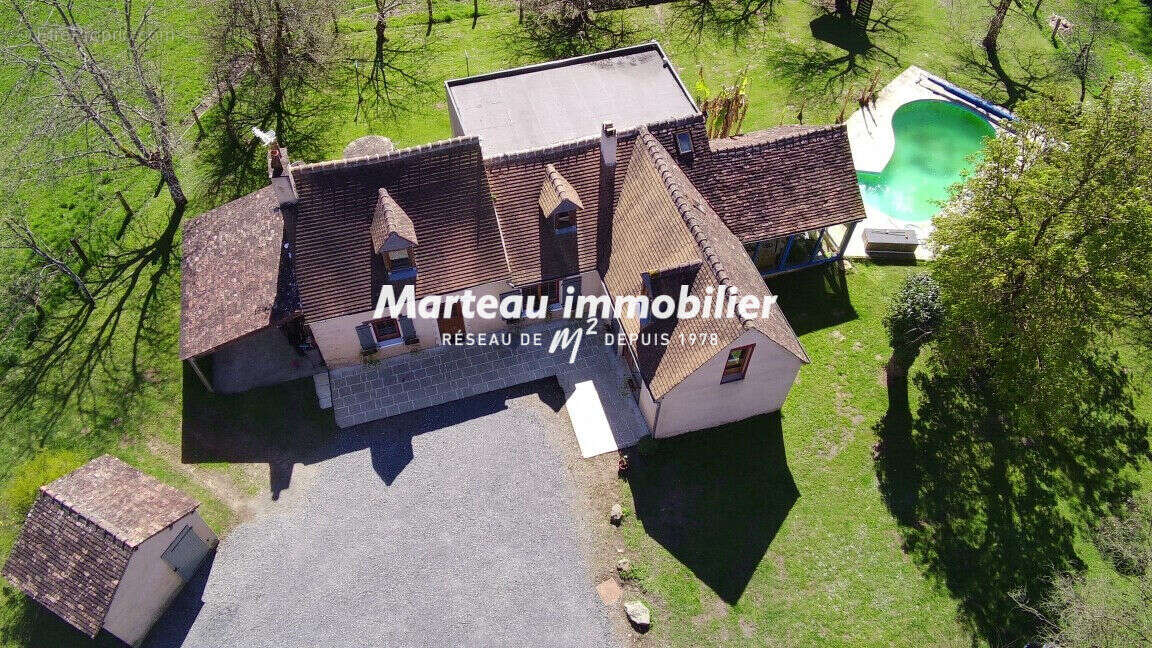 Maison à CHANGE