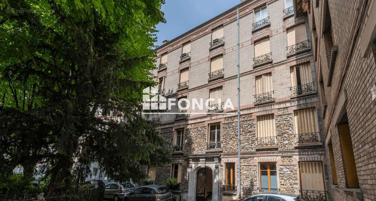 Appartement à MAISONS-ALFORT
