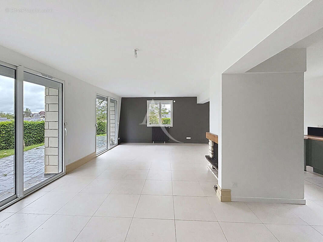 Maison Craon 111m² entièrement rénovée - photo 2
