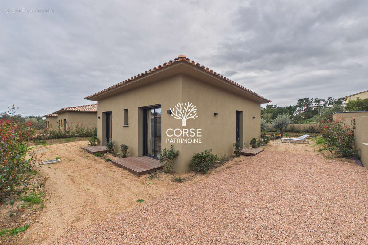 Maison à PORTO-VECCHIO