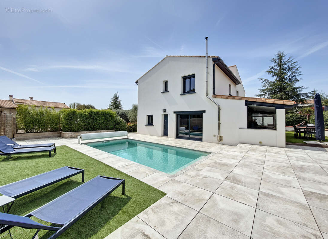 Maison à SUSSARGUES