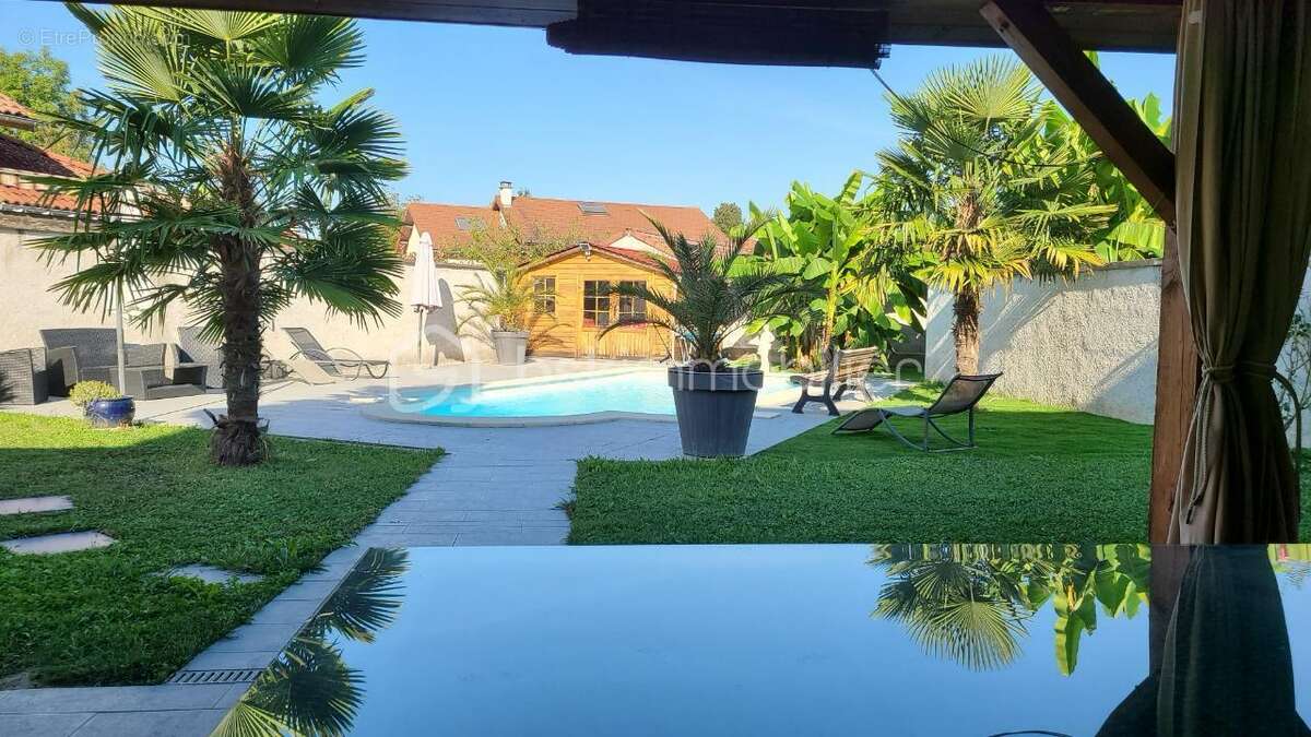 Maison à SAINT-GERVAIS