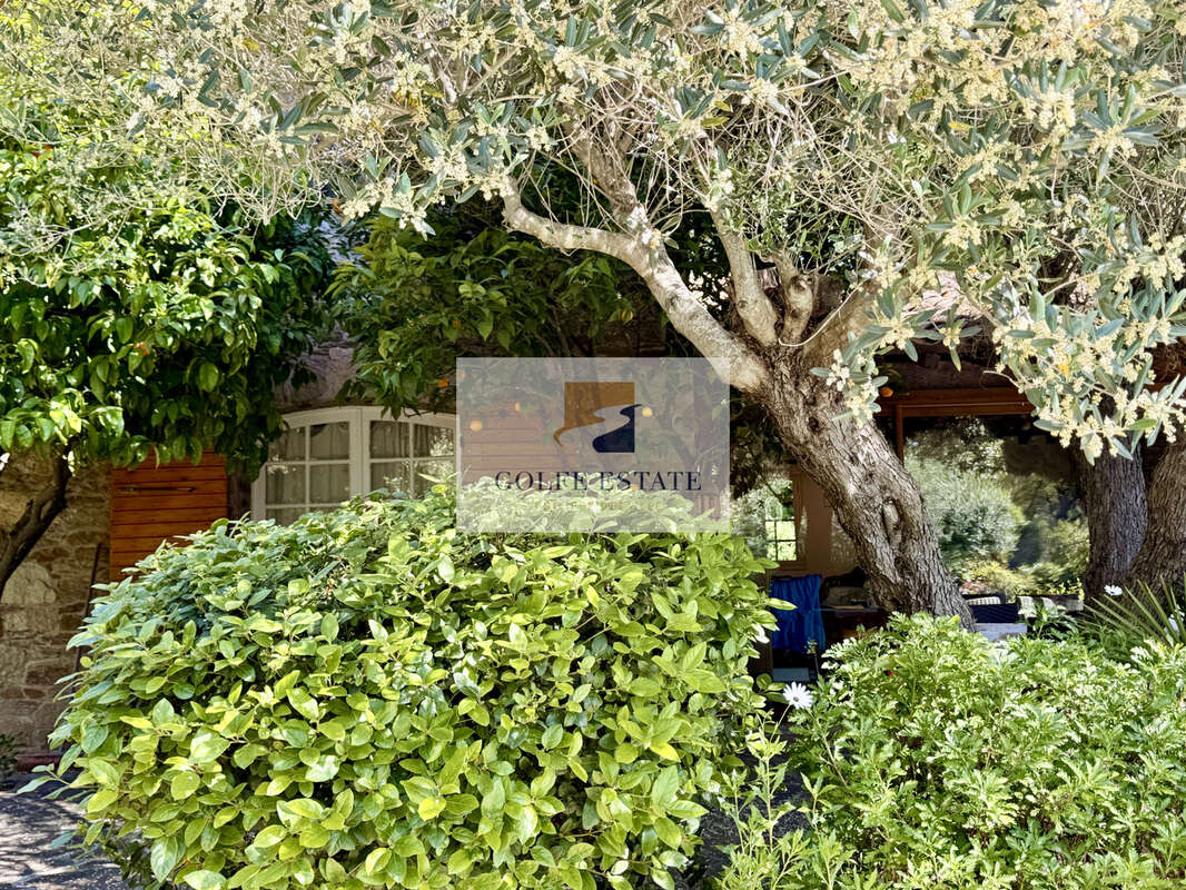 Maison à LA CROIX-VALMER