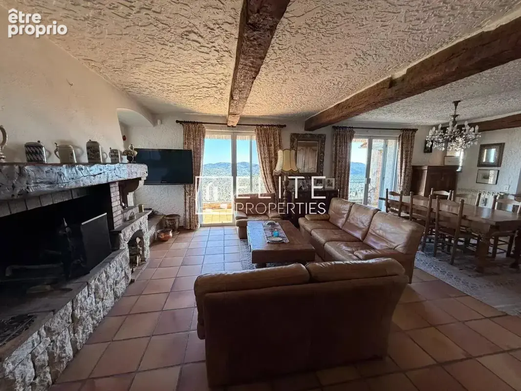 Villa 221 m² – vue panoramique + piscine – speracedes - photo 10