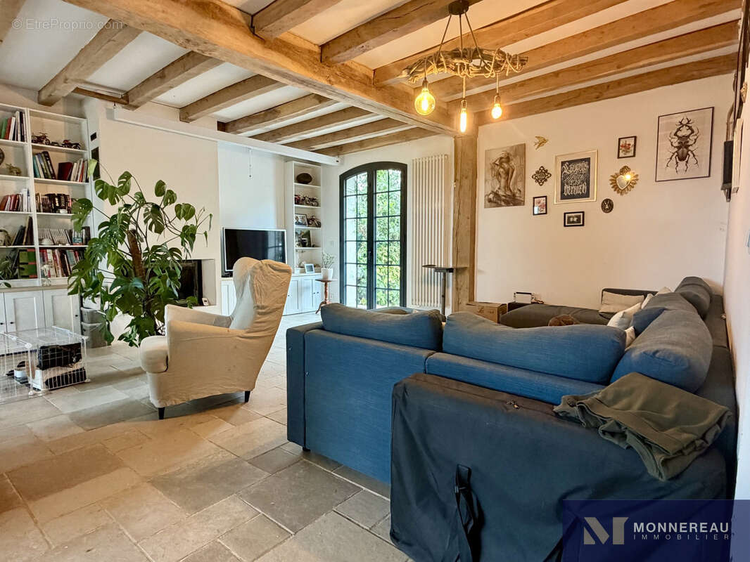 Maison ancienne renovee avec beau jardin - photo 7