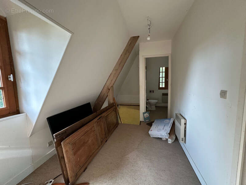 Maison à SAINT-GEORGES-DU-VIEVRE