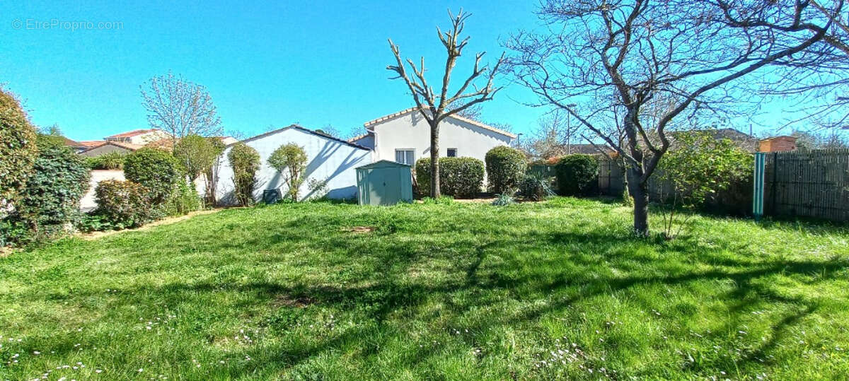 Maison à ROQUES