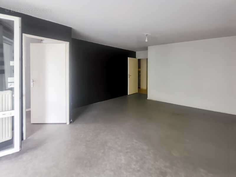 Appartement 60 m² à Besancon  - photo 2
