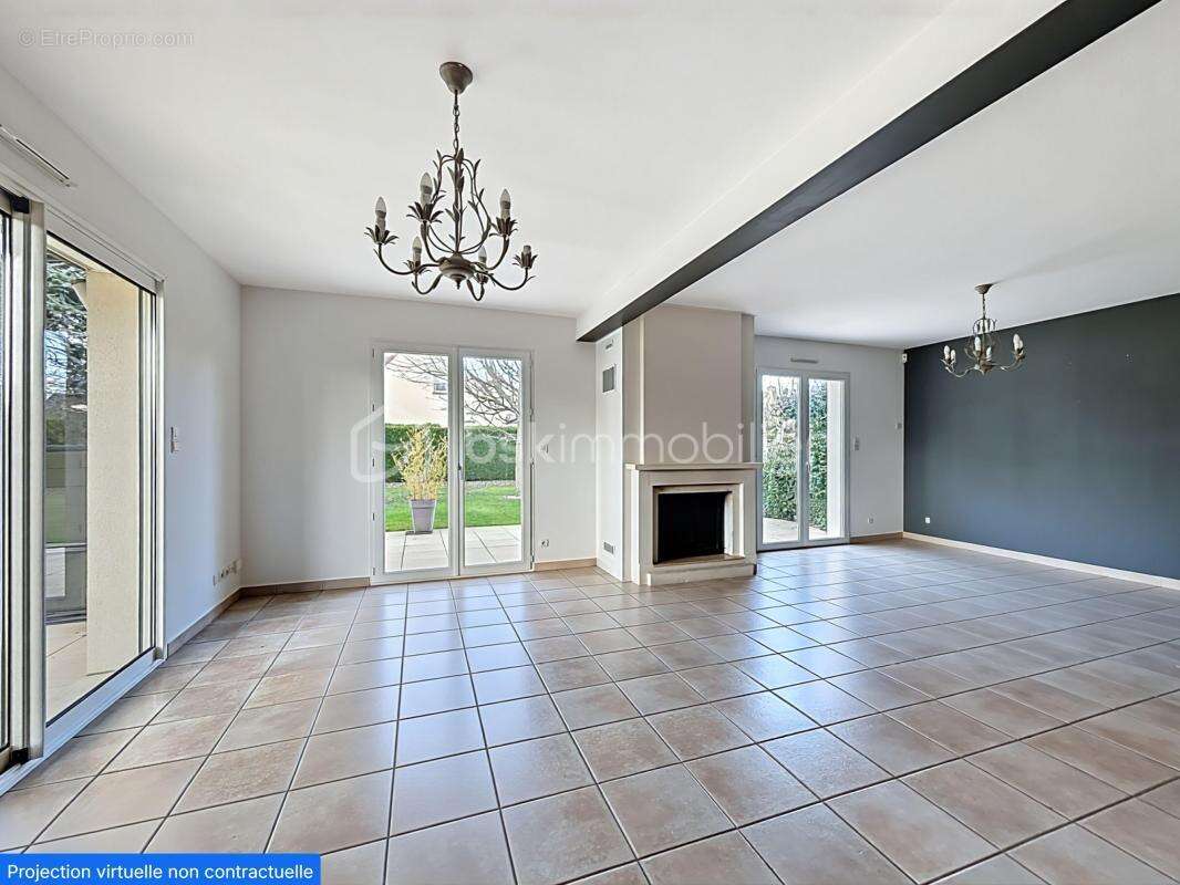 Maison à BENOUVILLE