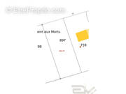 Terrain à CHERY-CHARTREUVE