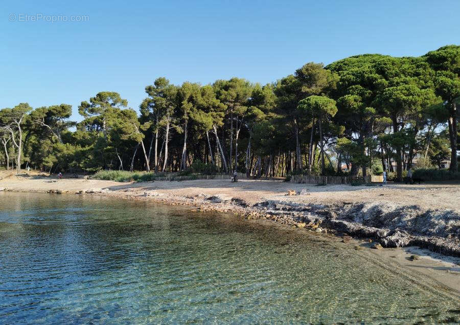 Appartement à SAINT-MANDRIER-SUR-MER