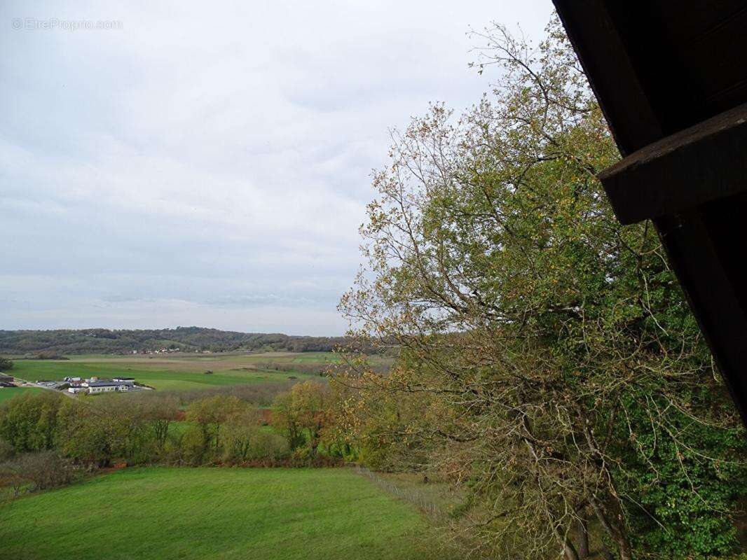 Maison à LES FARGES