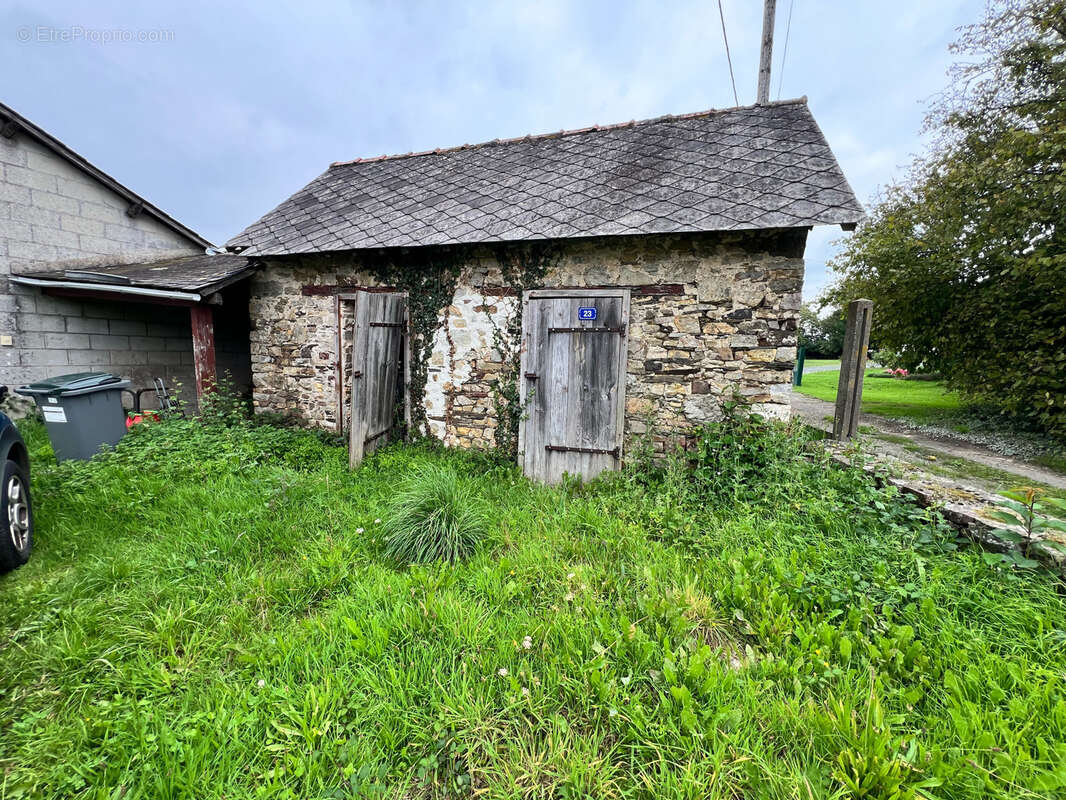 Maison à SION-LES-MINES