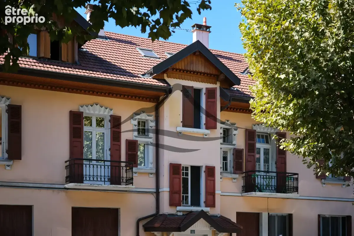Annecy   Faubourg des Balmettes  T3 de caractère avec terrasse aux portes de la Vieille Ville - photo 19