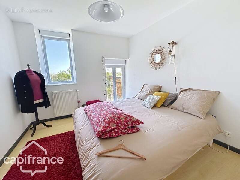 Maison à SAINT-VARENT