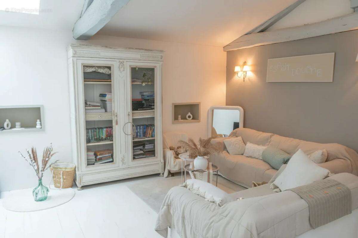 Maison à SAUVETERRE-DE-GUYENNE