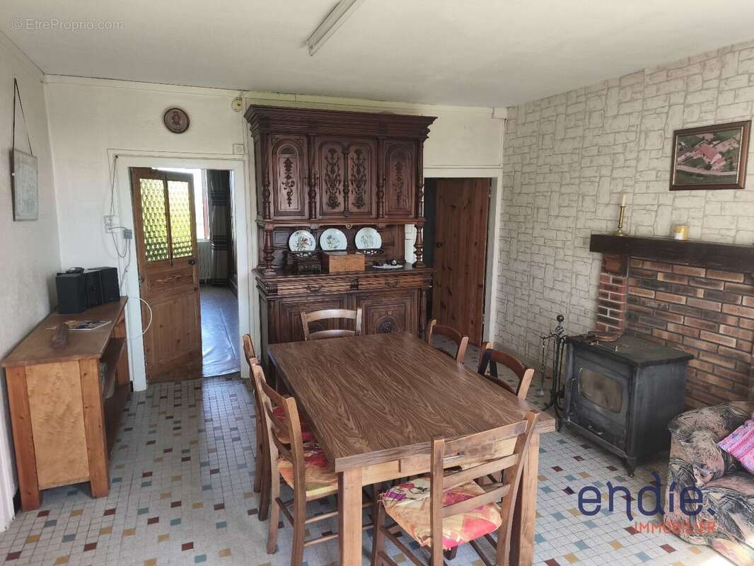 Maison à DOYET
