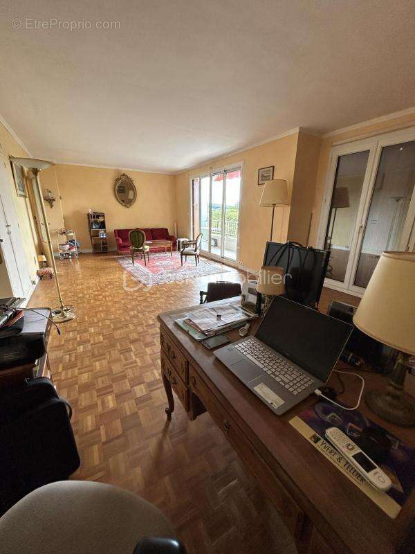 Appartement à SEVRES