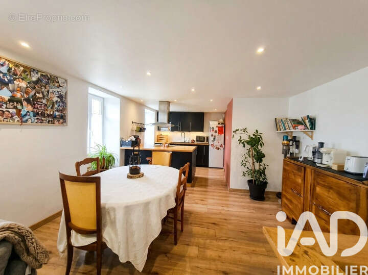 Photo 3 - Maison à VOUTEZAC