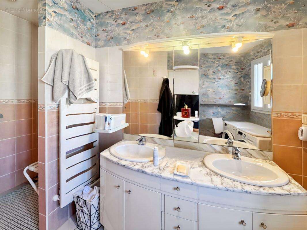 Maison à COULOUNIEIX-CHAMIERS