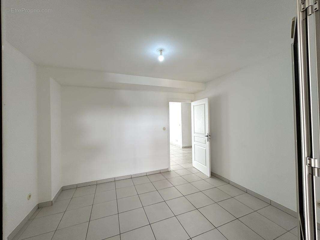 A acheter grand t3 la possession - photo 10