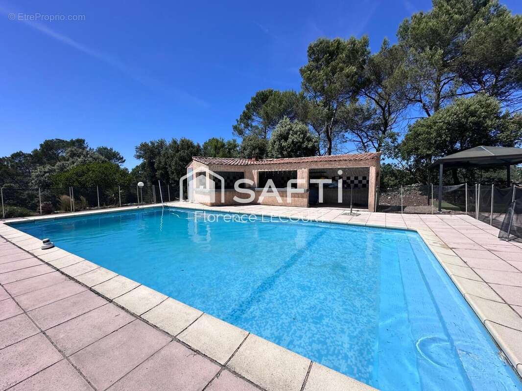 Maison 132 m² à Brignoles  - photo 3