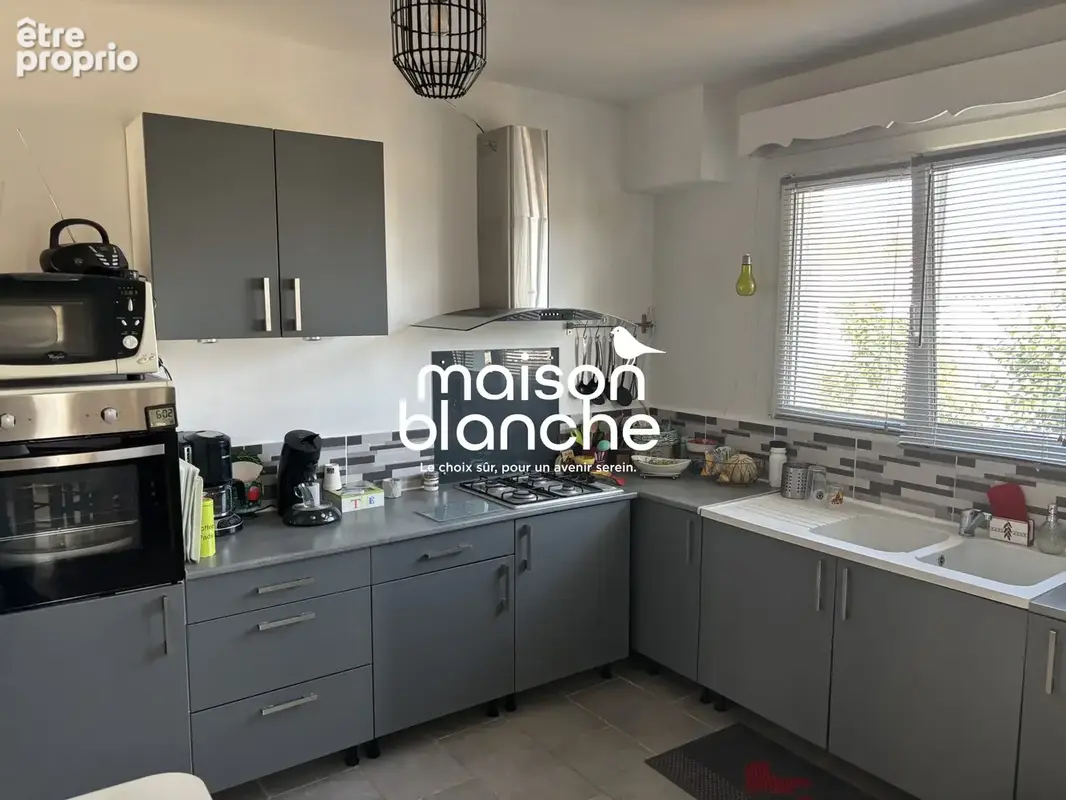 Maison 6 pièces 152 m² à vendre à Surgeres (17700) - photo 3