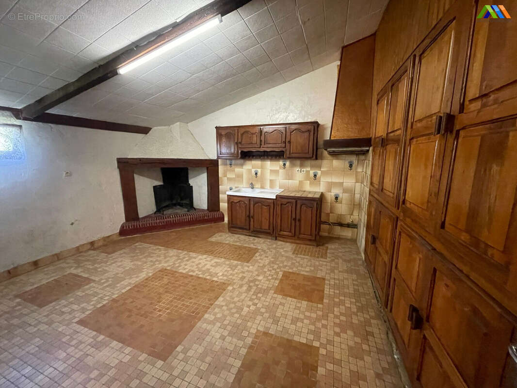 Maison 151 m² à L'isle-De-Noe  - photo 9