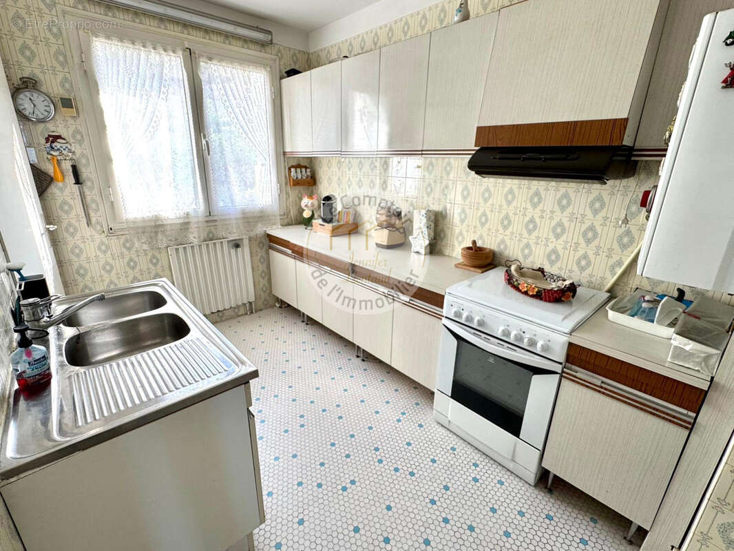 Appartement à MARSEILLE-9E